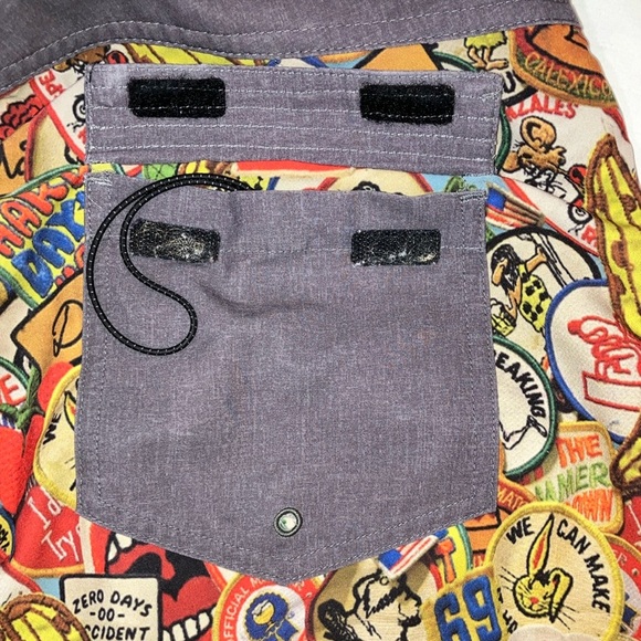 Matix waist 35” Velcro tie front Board Shorts with patch / logo print material - Picture 15 of 16